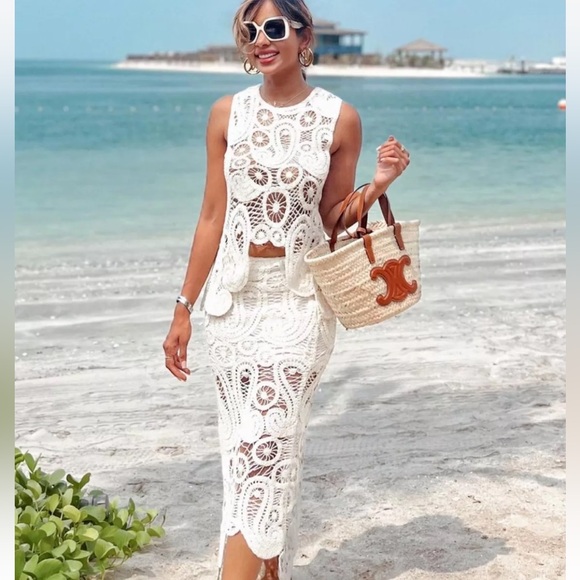 Zara Dresses & Skirts - BLOGGER'S FAVE! Zara 2 Pc Asymmetrical Crochet Skirt And Top NWT LAST ONE